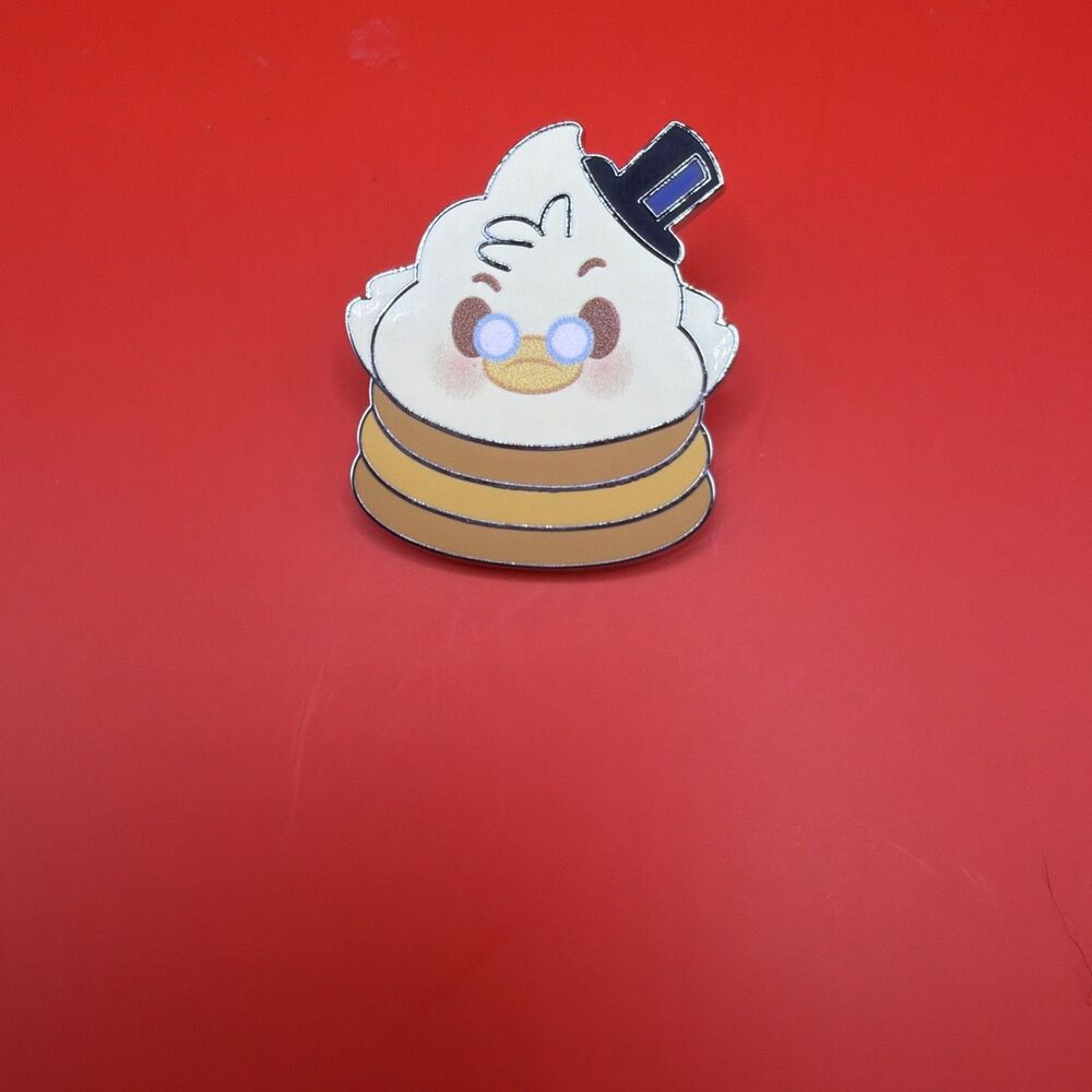 Munchling Series 4 Blind Bag Pin: Scrooge McDuck Pancakes Disney Ducktales 2024